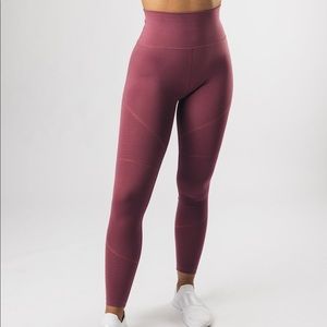 ALPHALETE Revival Leggings